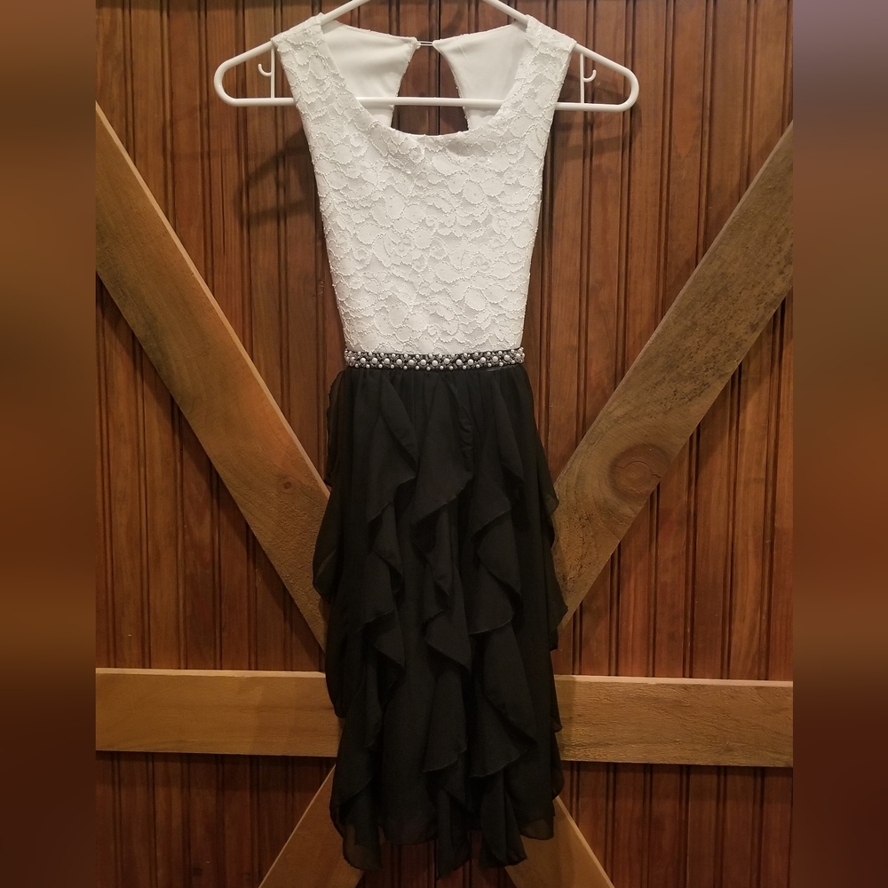 Speechless Dress Size 10 Like New